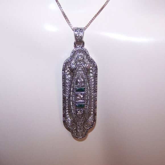 Art Deco Rhodium Plated Green/Clear Rhinestone Filigree Pendant - Picture 7 of 8